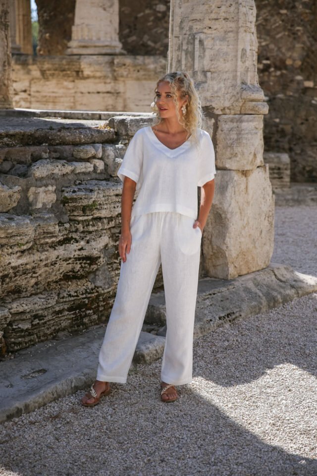 White-linen-pants-and-top-3