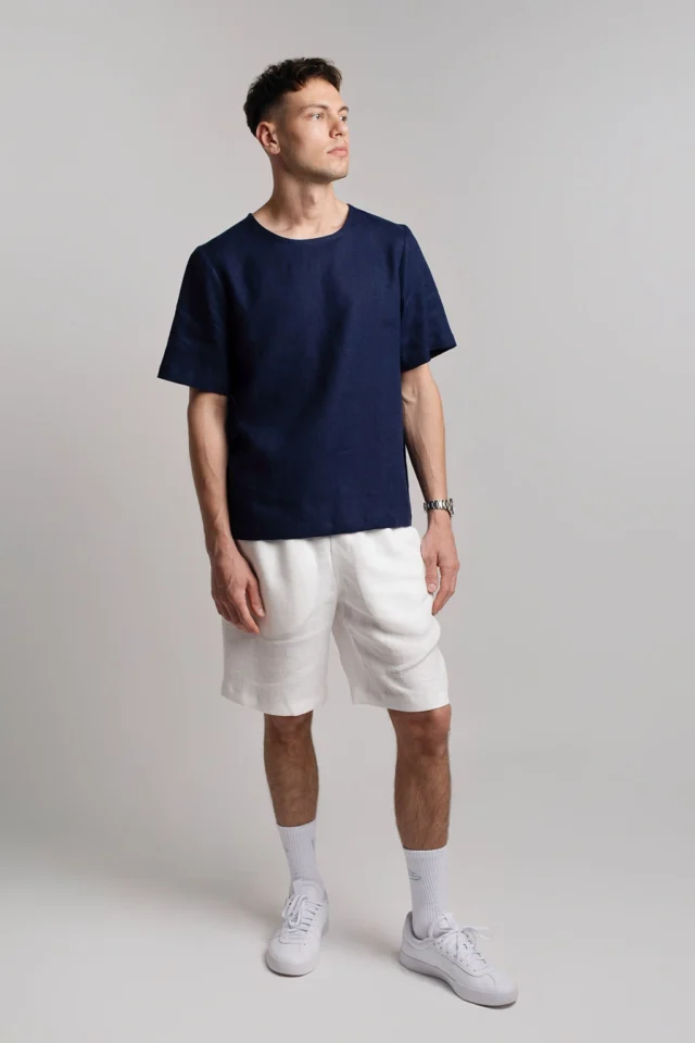 MIAMI-shorts-for-men-in-white-and-navy-blue-linen-tshirt-PANAMA-2.
