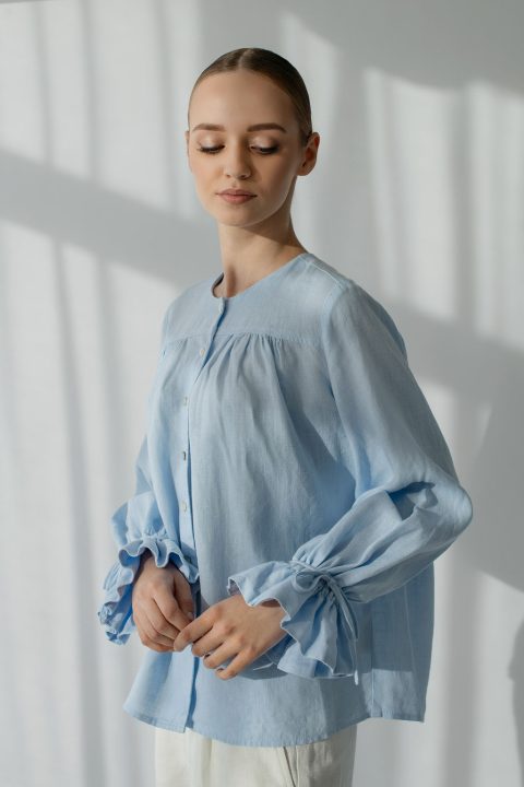 victoria-linen-blouse-sky-blue-4