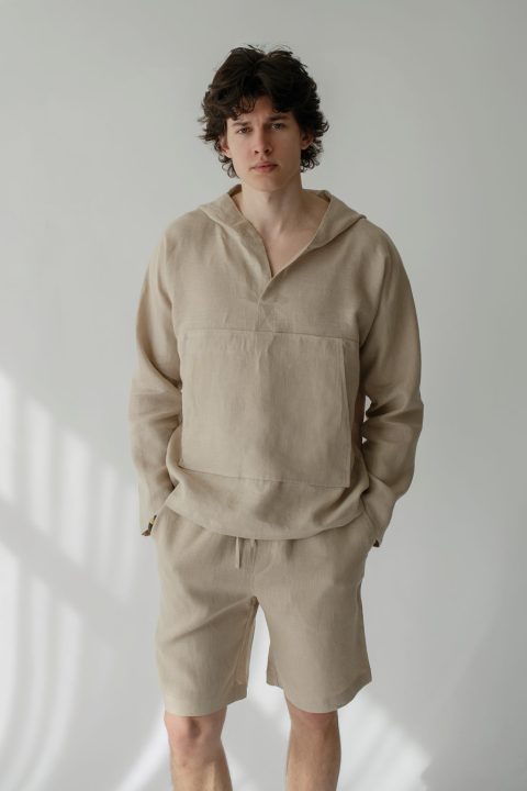 Men’s linen hoodie in pale sand made from 100% natural linen